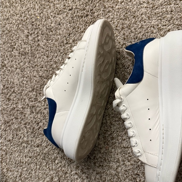 Alexander McQueen sneakers with blue - Picture 5 of 8